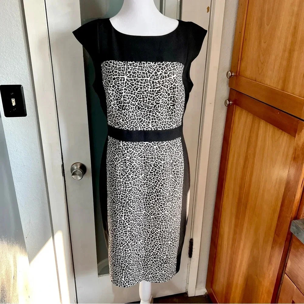 Adrianna Papell Leopard Animal Print Cocktail Dress Career Black White size 10
